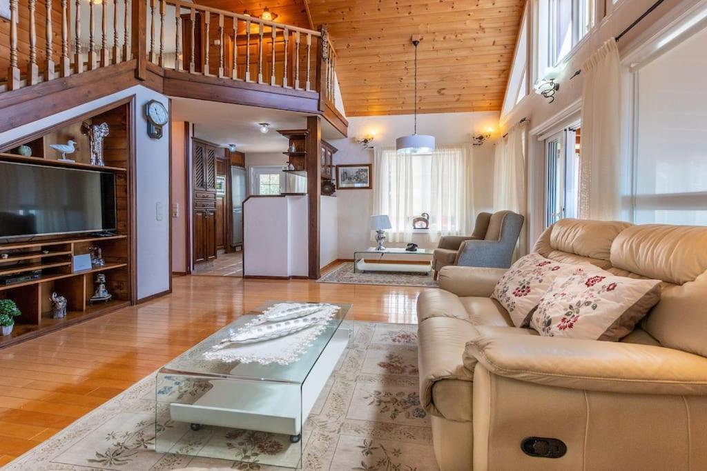 Villa Carlitos Vistas Al Mar Y A La Montana 阿德耶 外观 照片