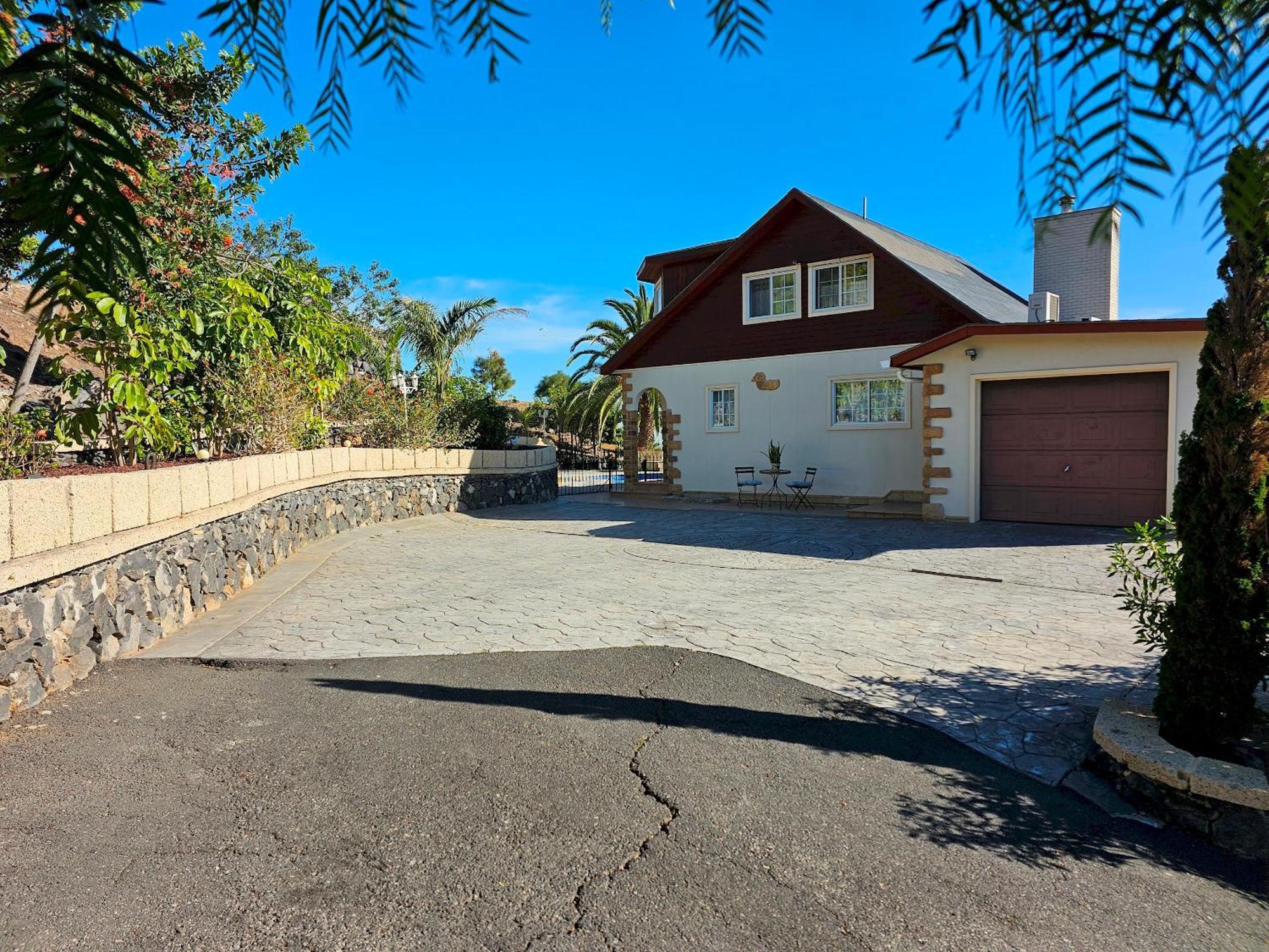 Villa Carlitos Vistas Al Mar Y A La Montana 阿德耶 外观 照片